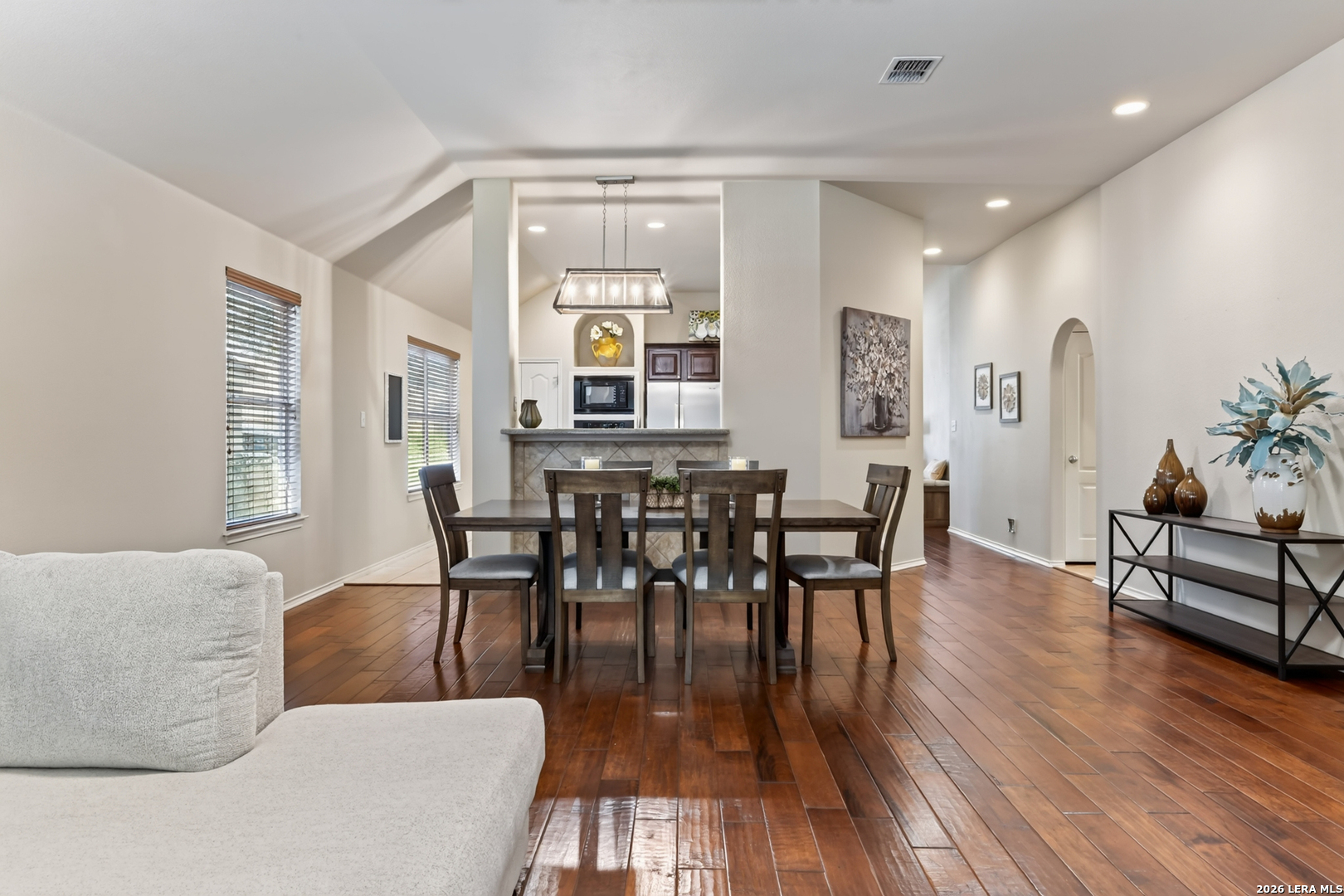 24426 Buck Creek
