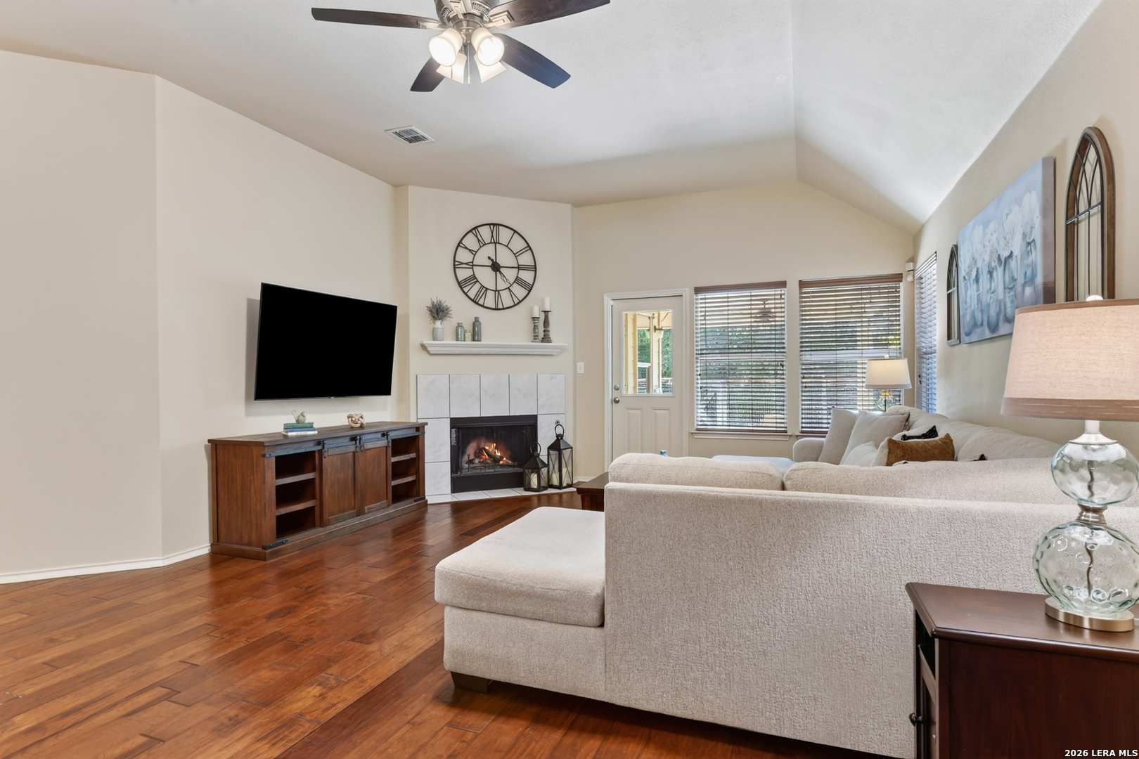24426 Buck Creek
