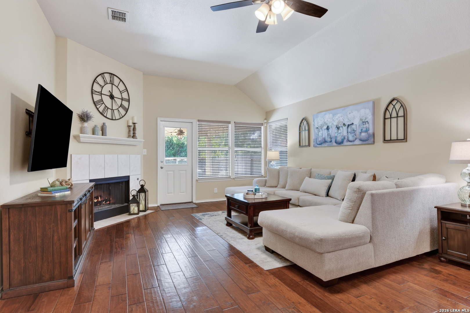 24426 Buck Creek