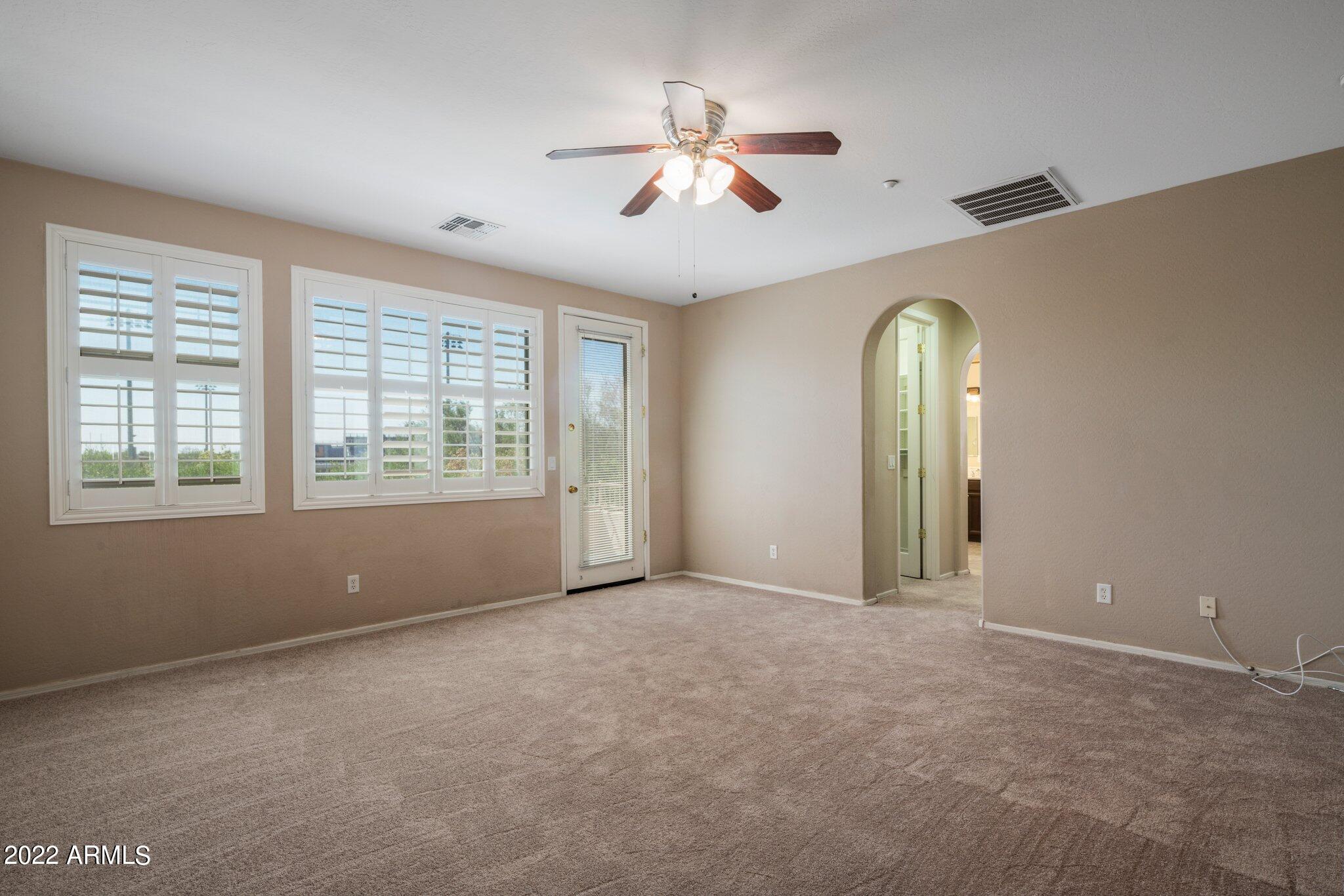 16976 N 98TH Place