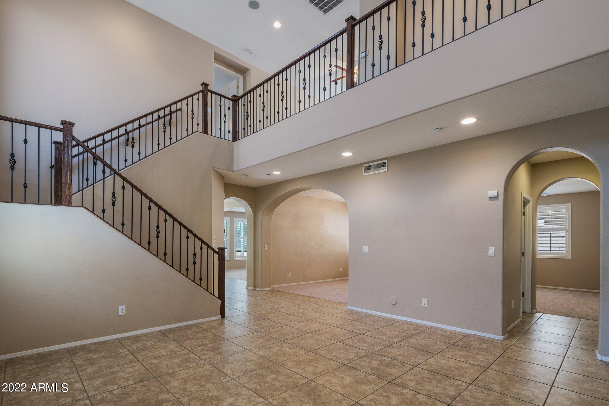 16976 N 98TH Place