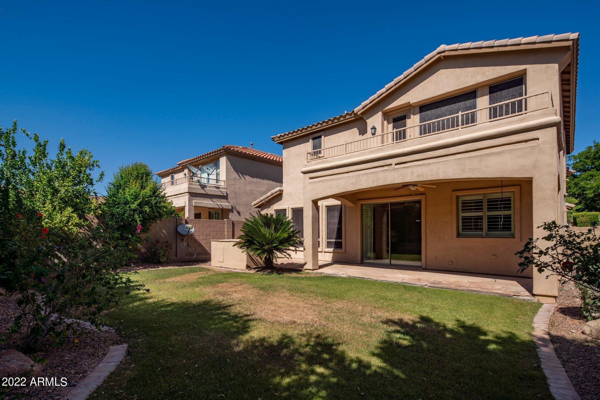 16976 N 98TH Place