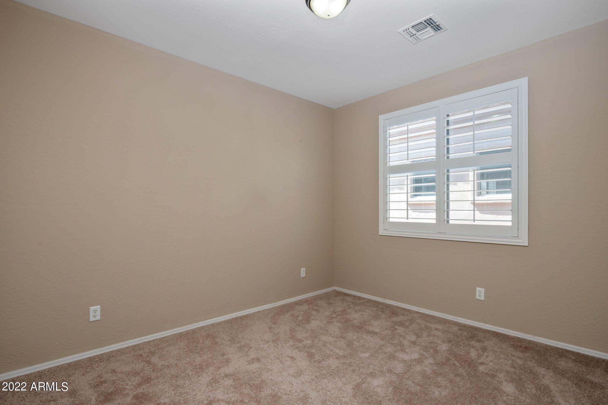 16976 N 98TH Place