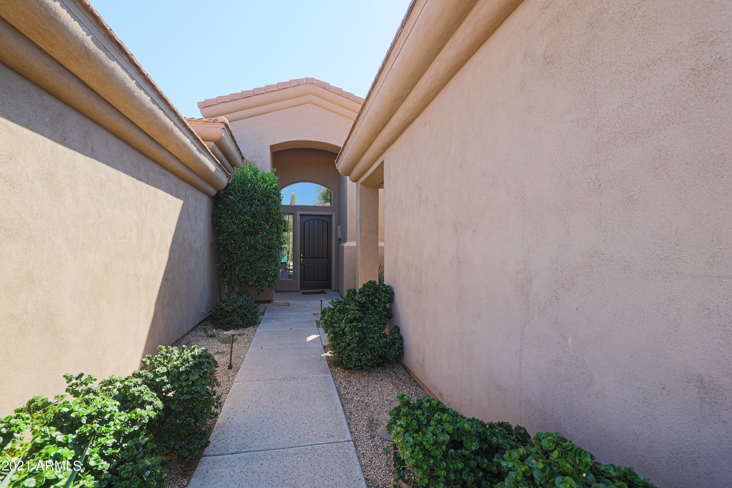 8261 E TAILSPIN Lane