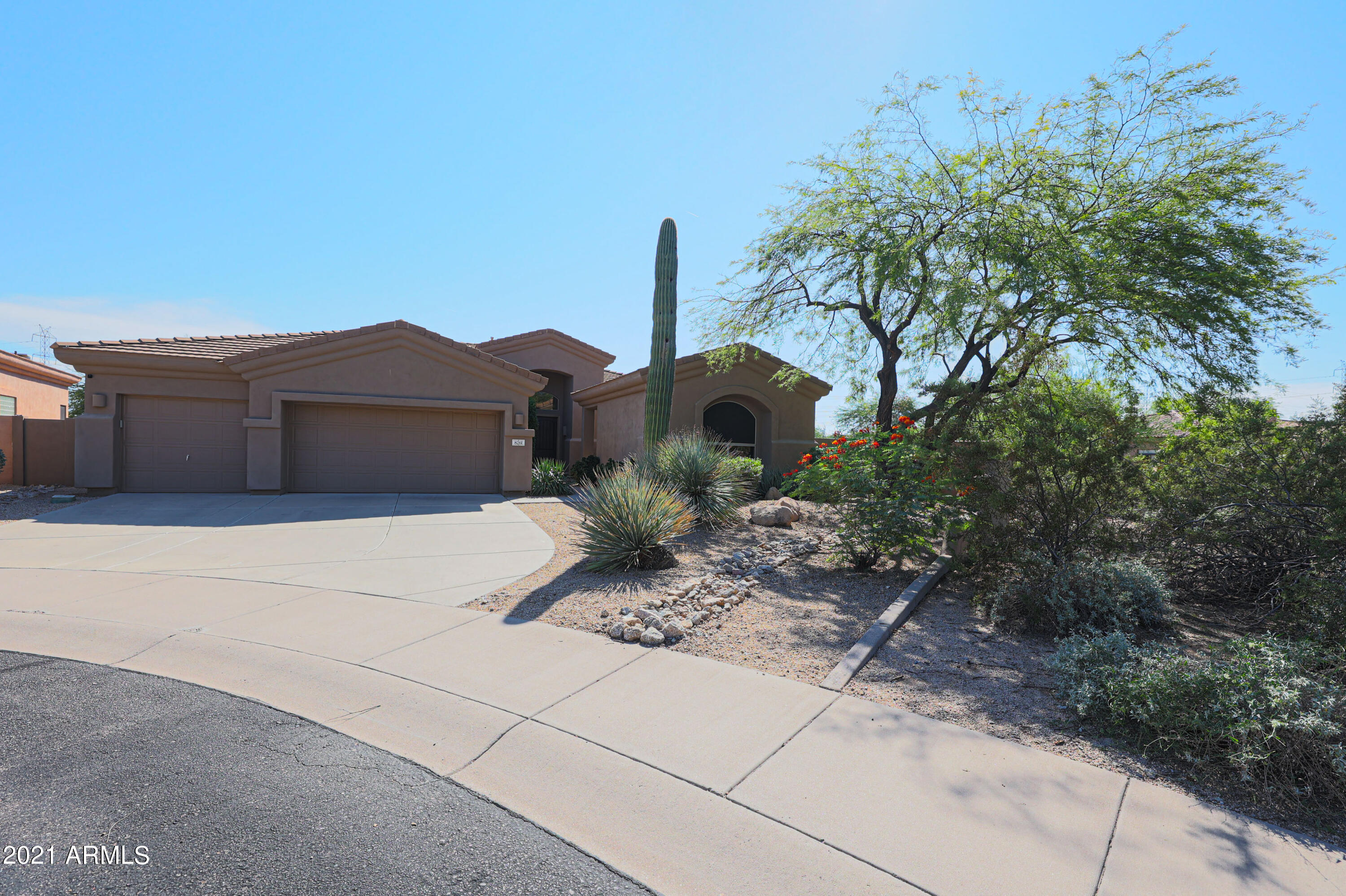 8261 E TAILSPIN Lane
