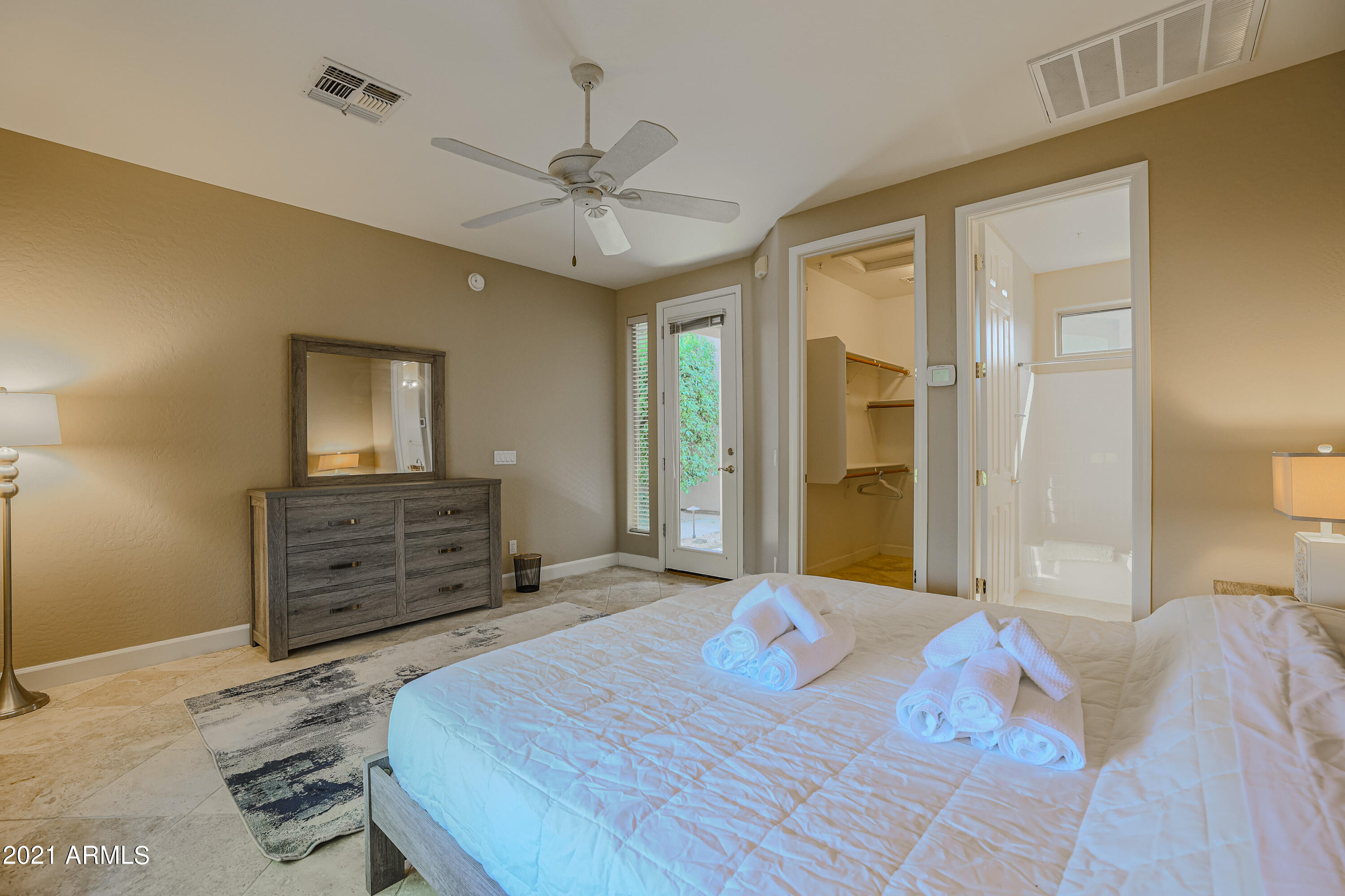 8261 E TAILSPIN Lane