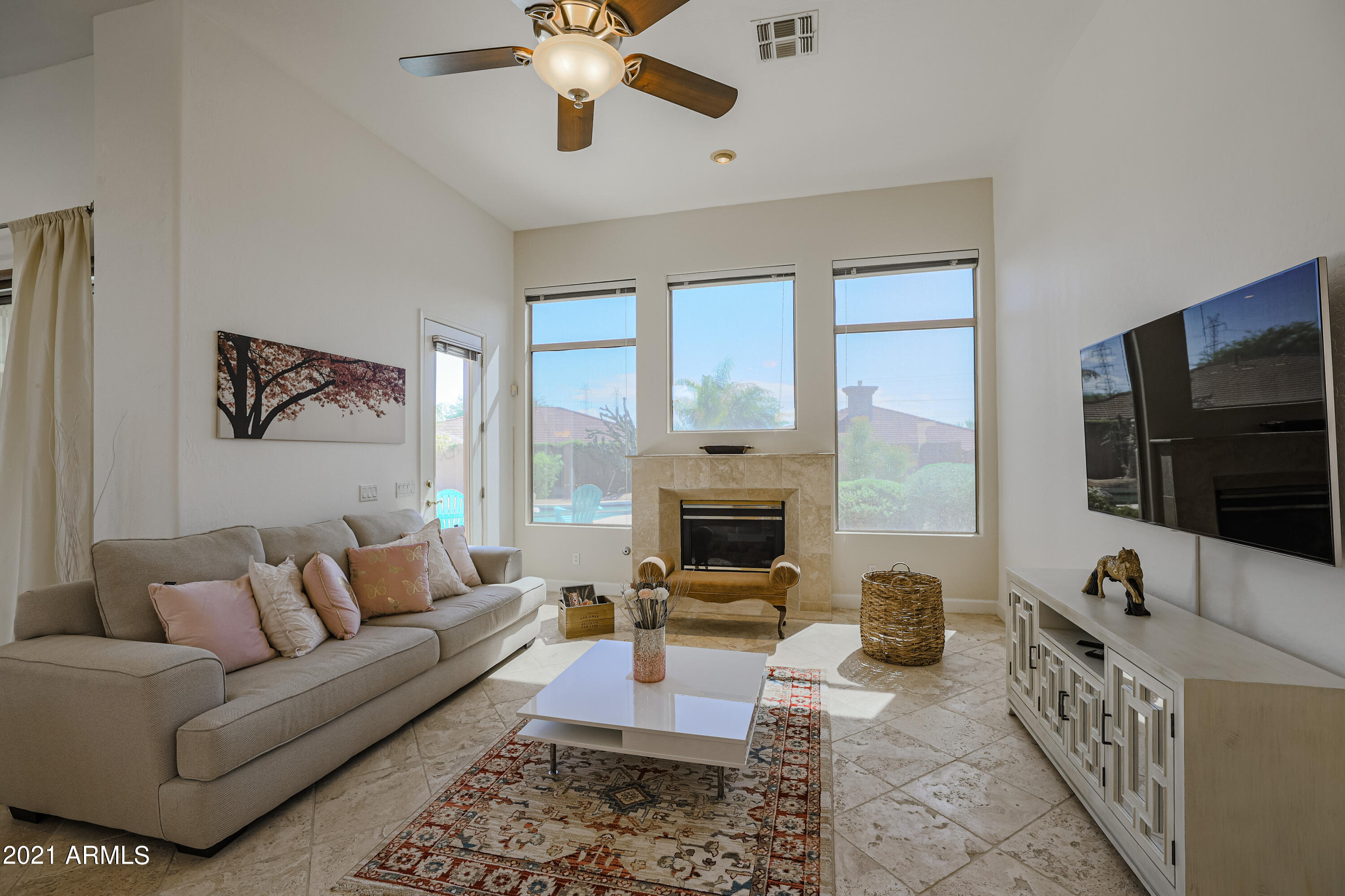 8261 E TAILSPIN Lane