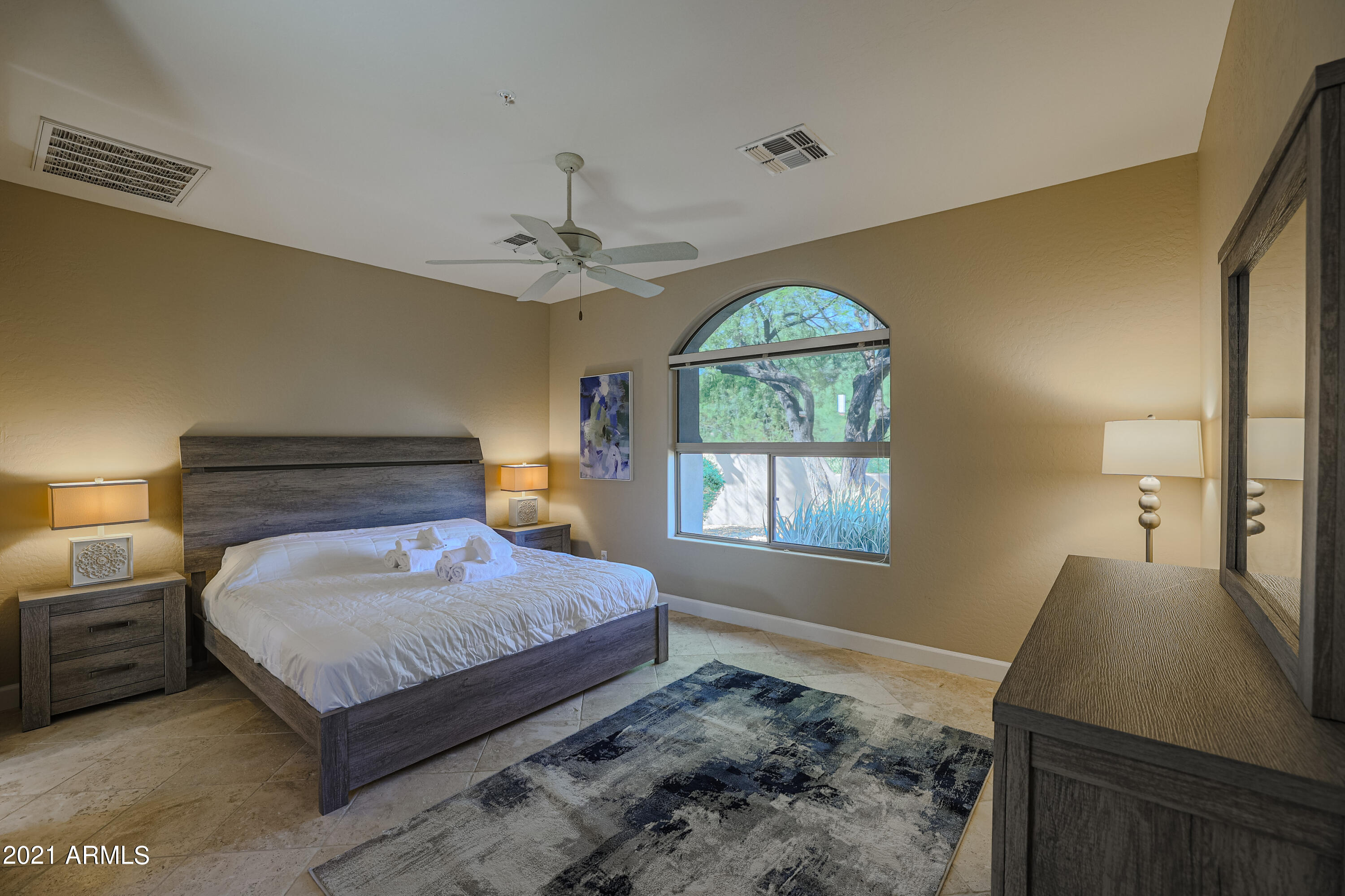 8261 E TAILSPIN Lane