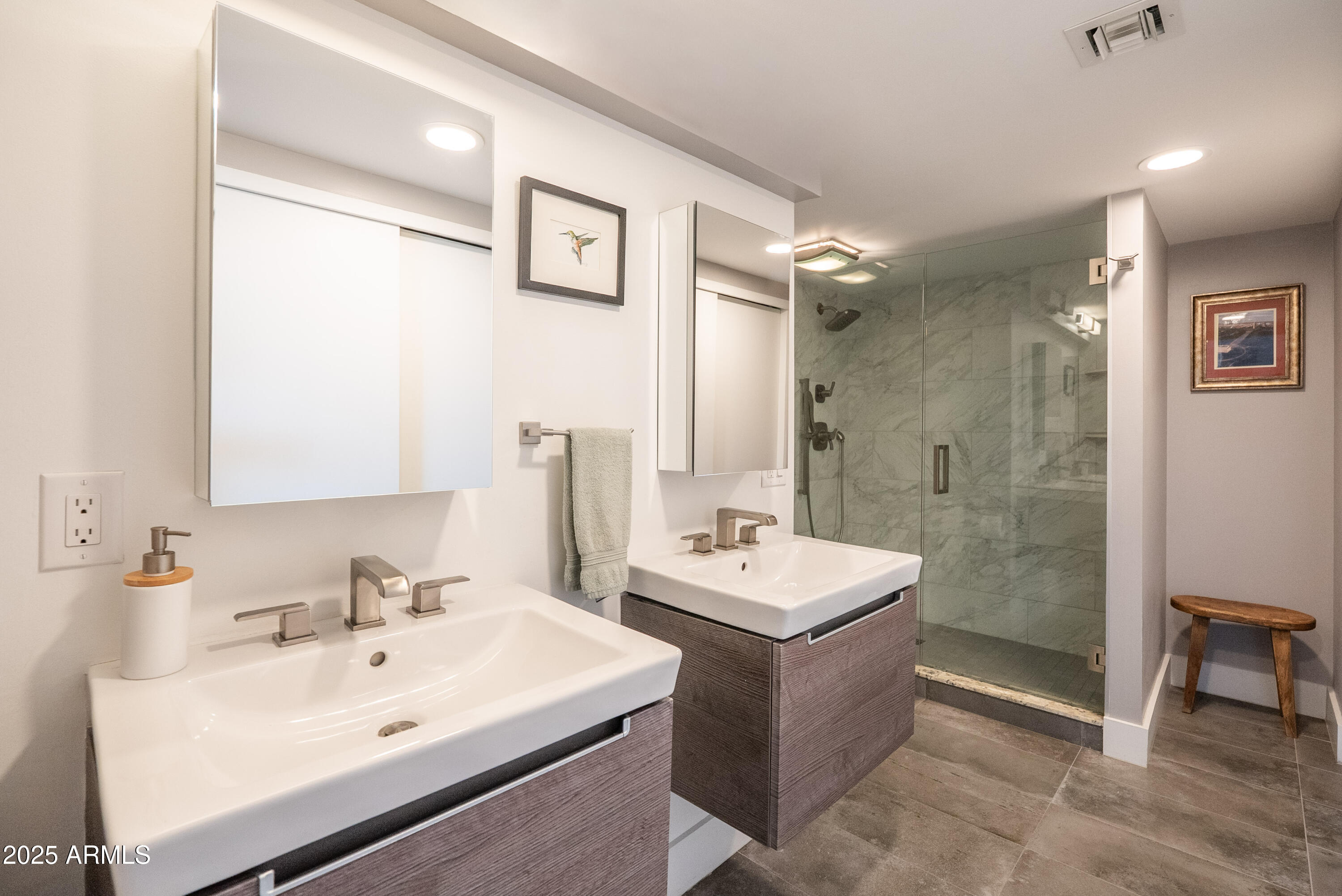 2323 N CENTRAL Avenue, 1502