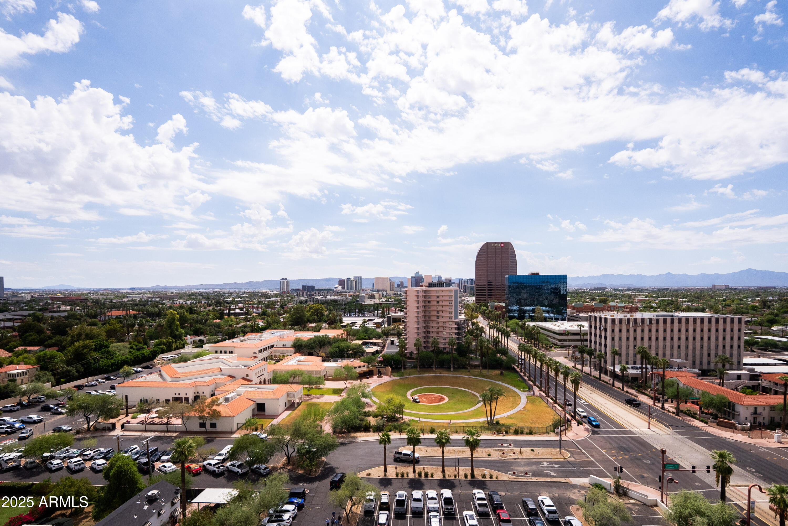 2323 N CENTRAL Avenue, 1502