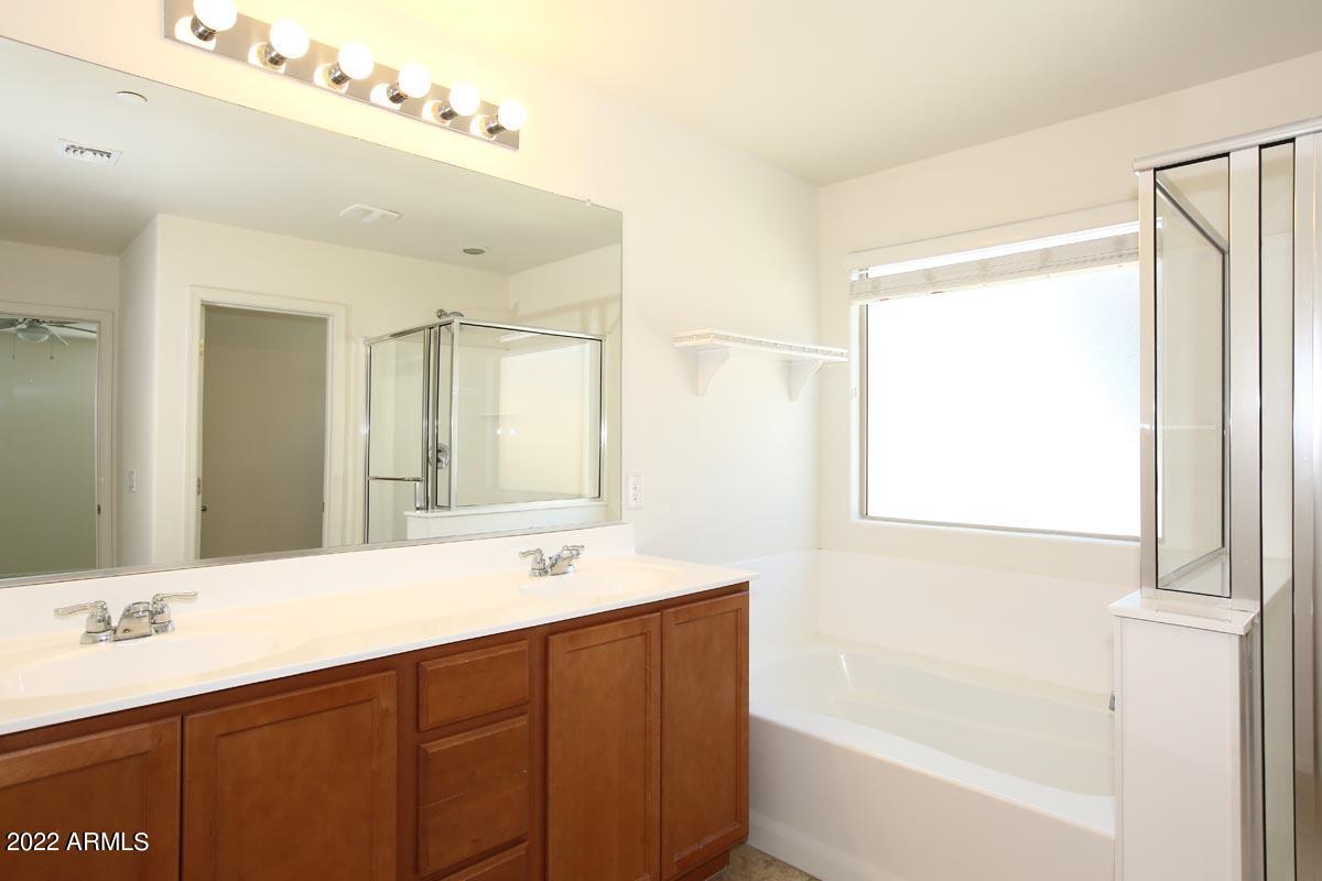 4717 E BETTY ELYSE Lane