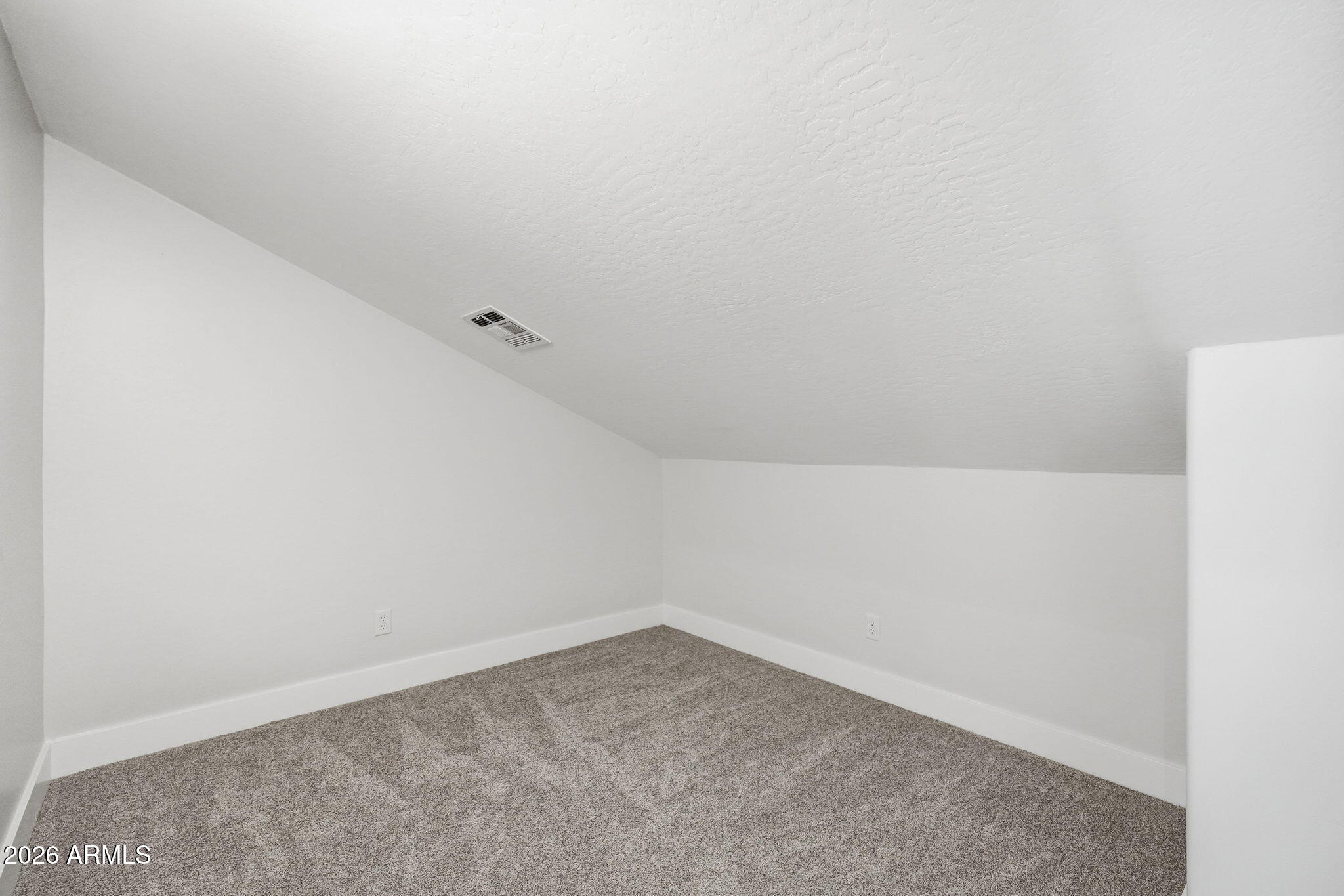 9918 E ESCONDIDO Avenue