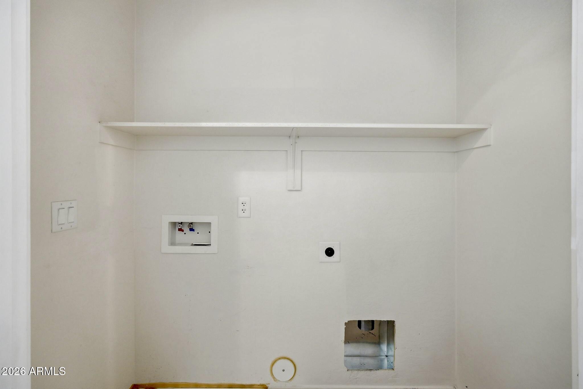 9918 E ESCONDIDO Avenue