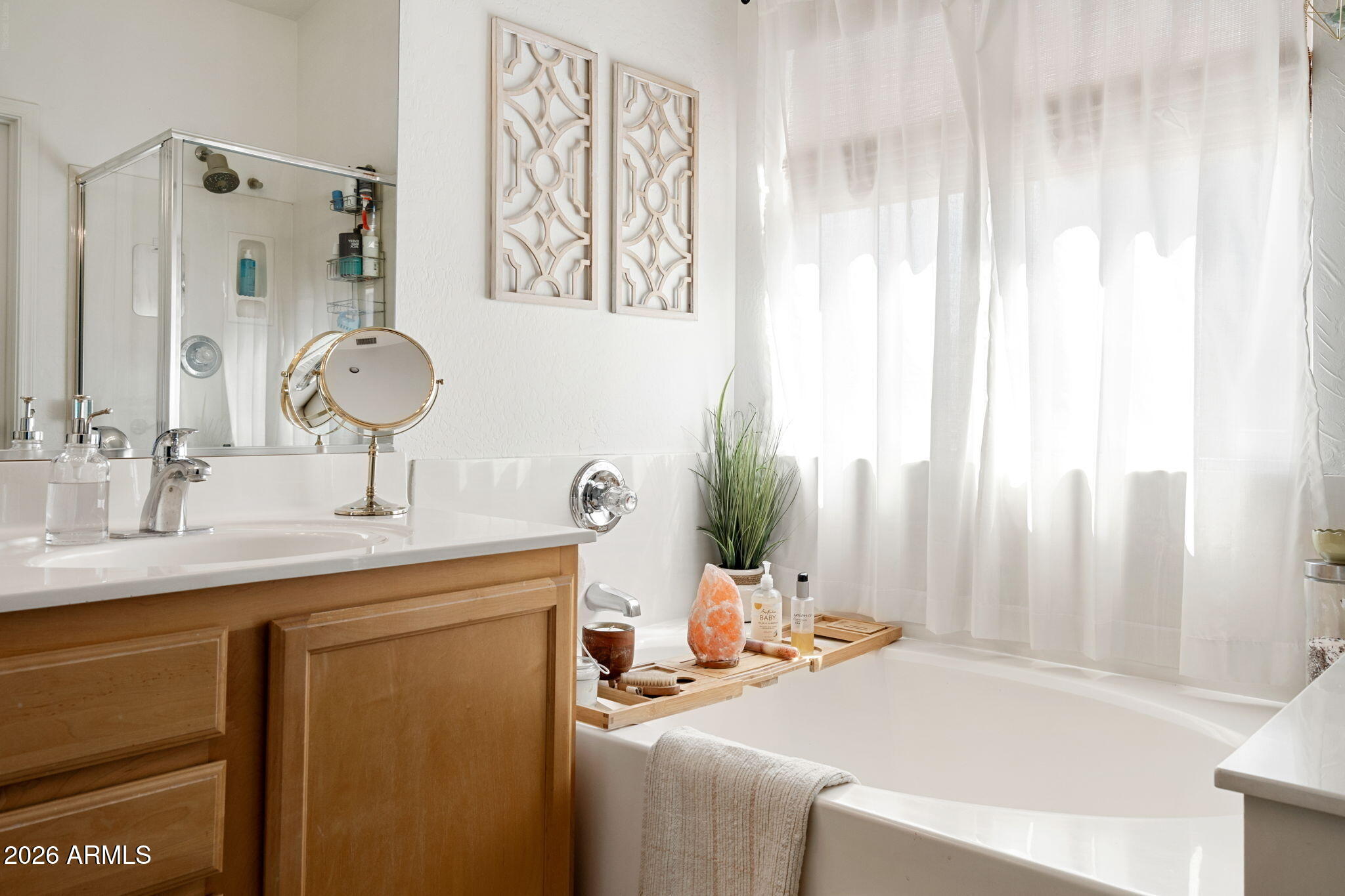 10212 E BETONY Drive