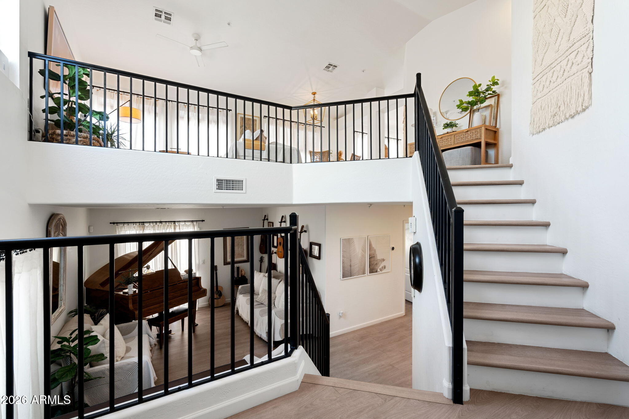 10212 E BETONY Drive