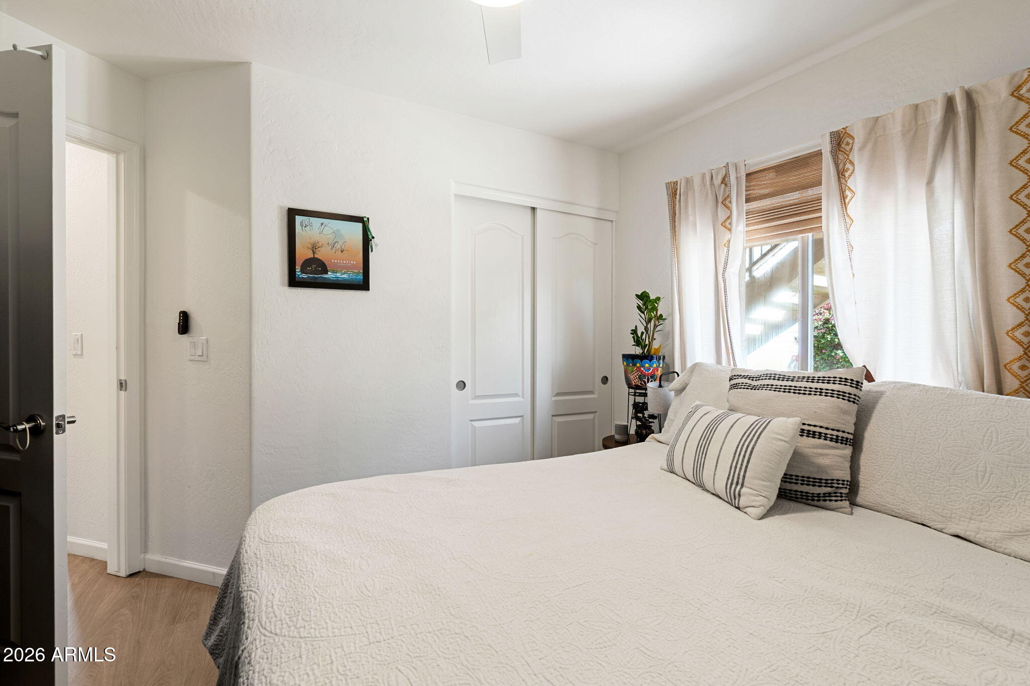 10212 E BETONY Drive