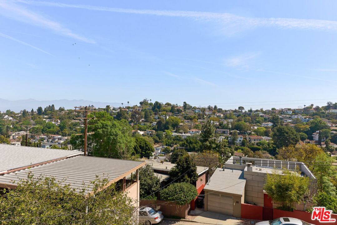 2251 Lyric Ave