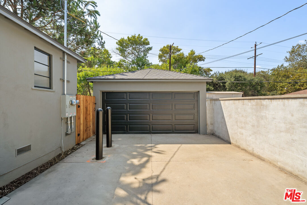 3848 Legion Ln