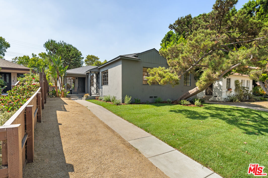 3848 Legion Ln