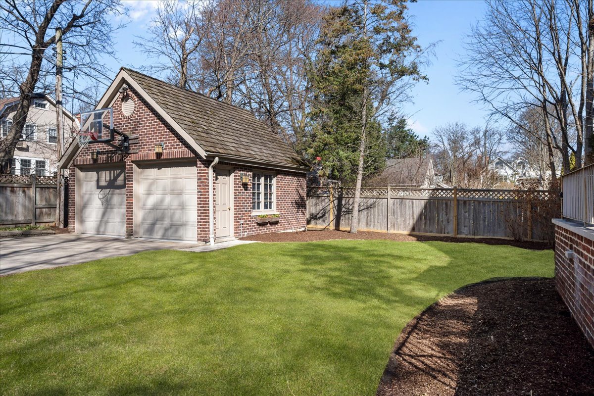 410 CEDAR Street