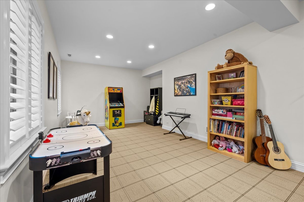 410 CEDAR Street