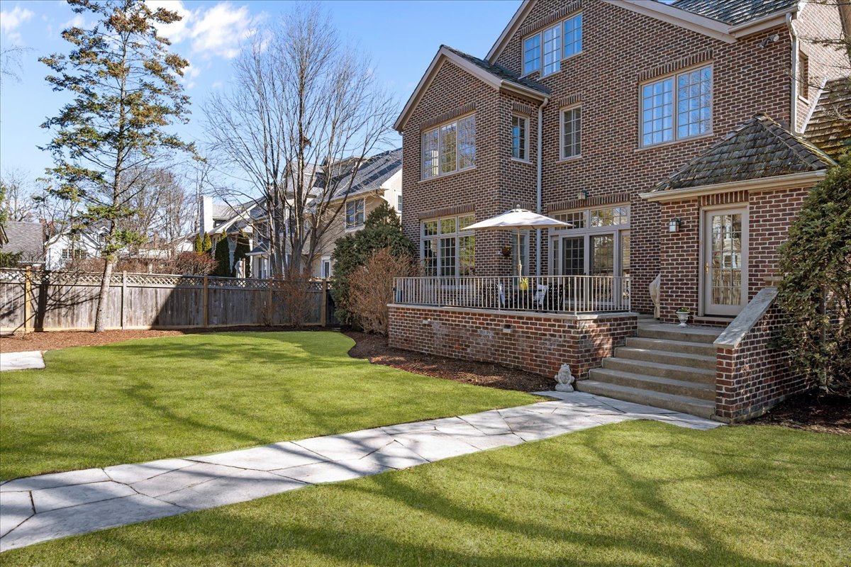 410 CEDAR Street
