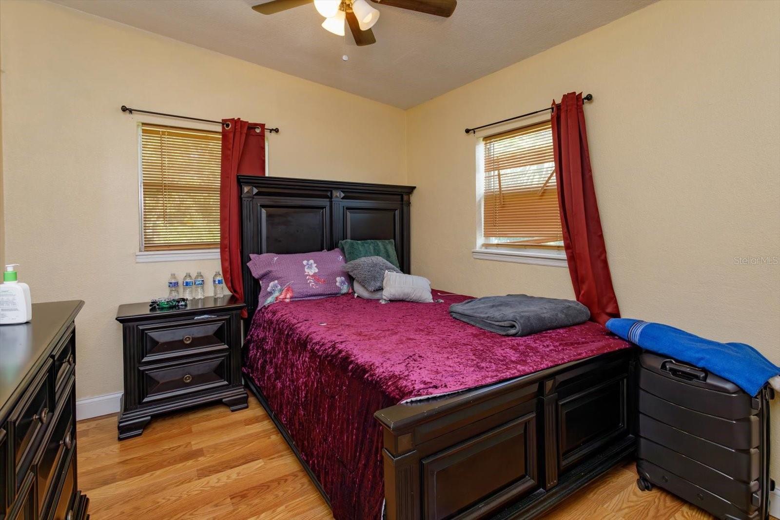 2811 ORANGE CENTER BLVD