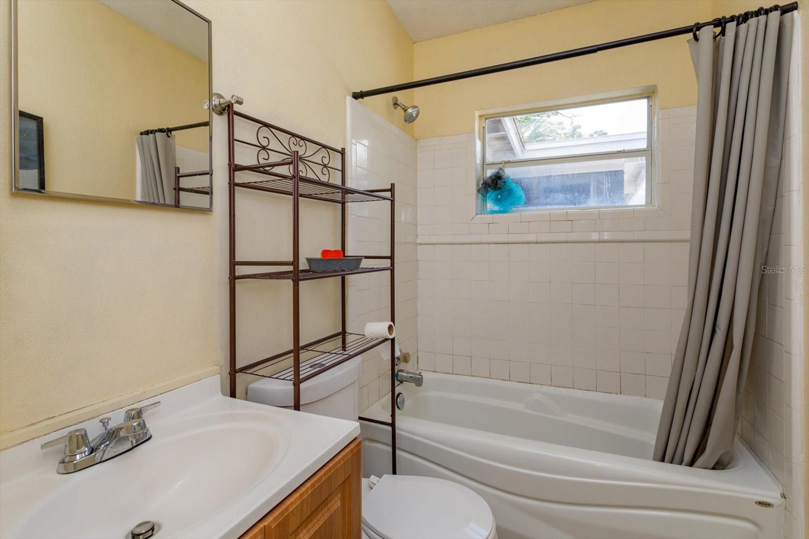 2811 ORANGE CENTER BLVD