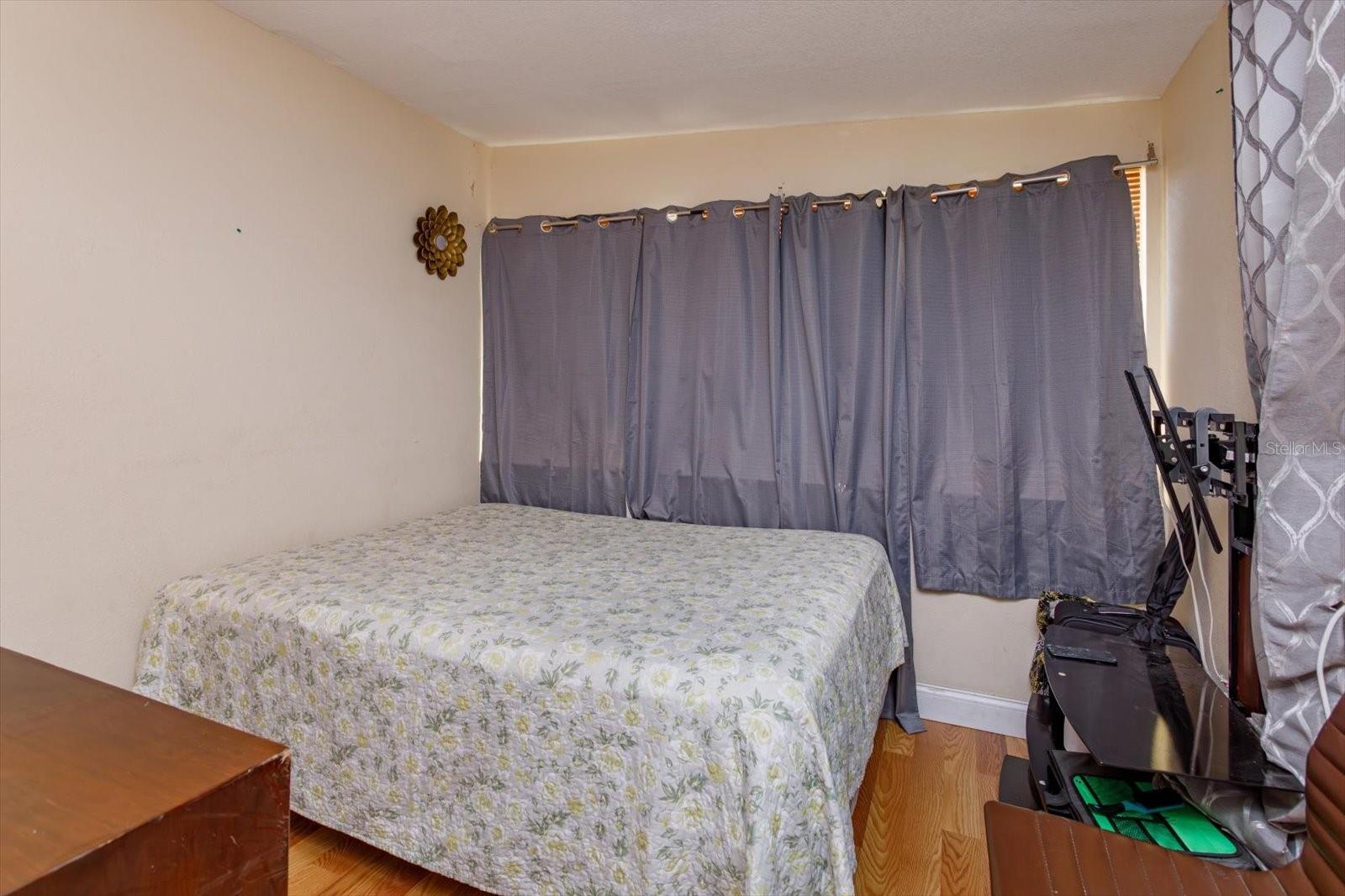 2811 ORANGE CENTER BLVD