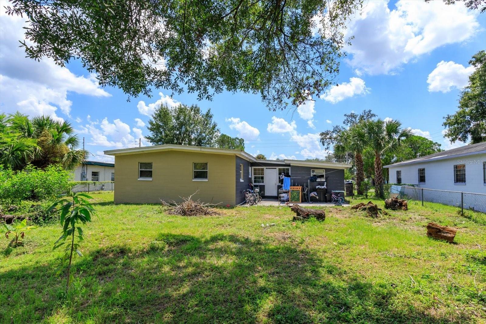 2811 ORANGE CENTER BLVD