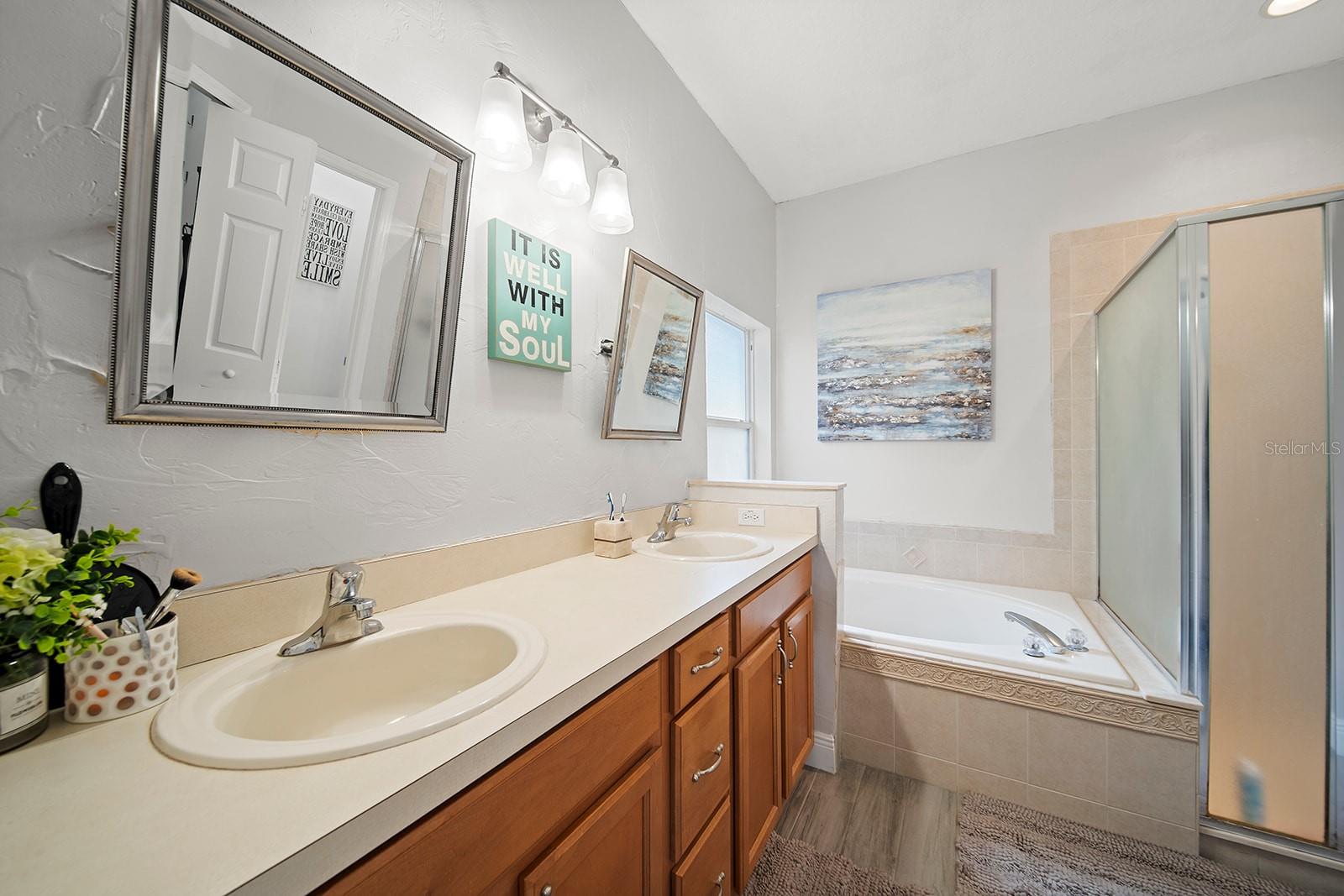 14114 ORCHID TREE PL