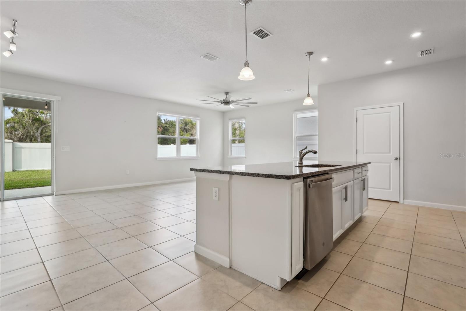 3066 SLOUGH CREEK DR