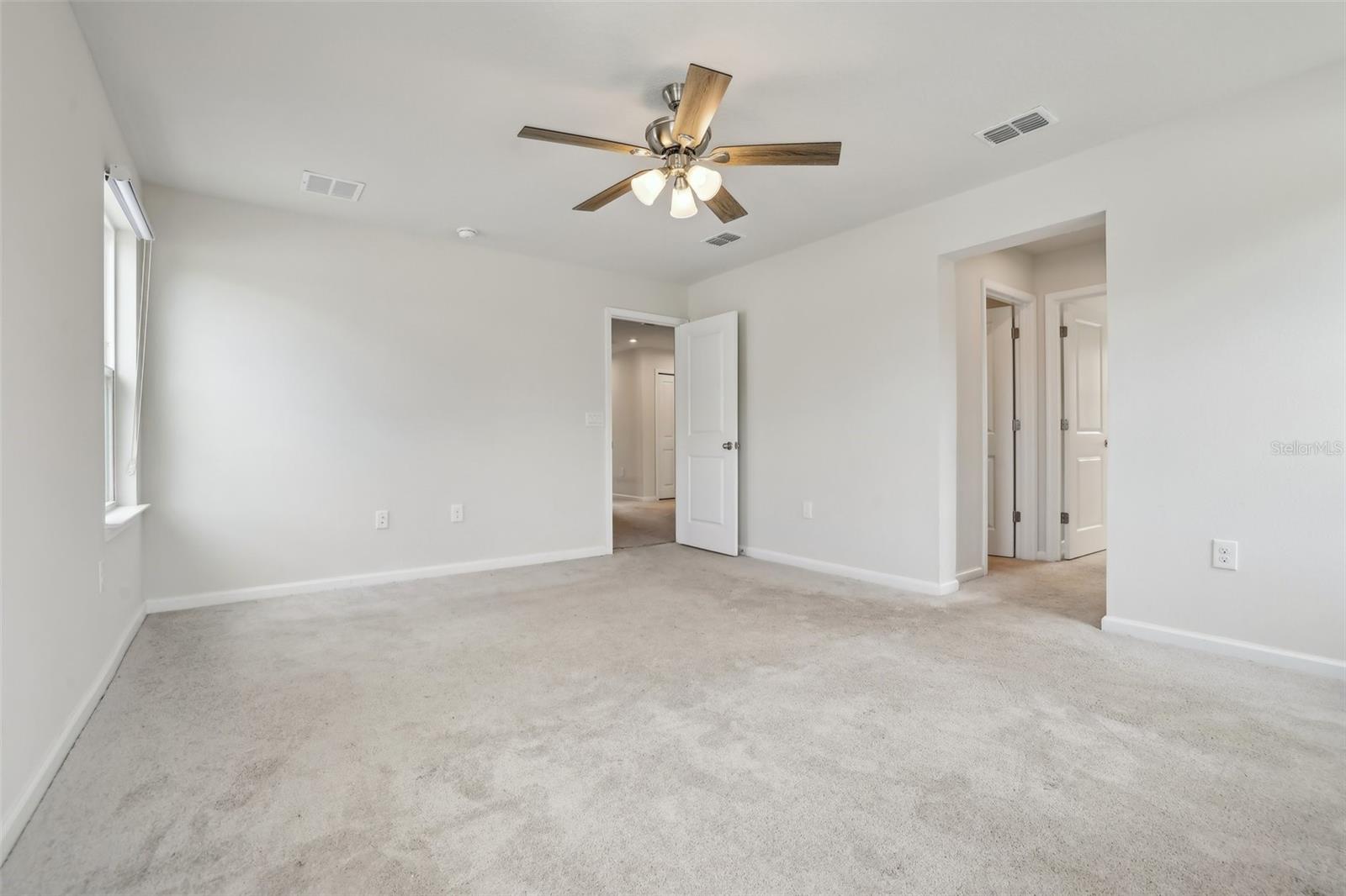 3066 SLOUGH CREEK DR
