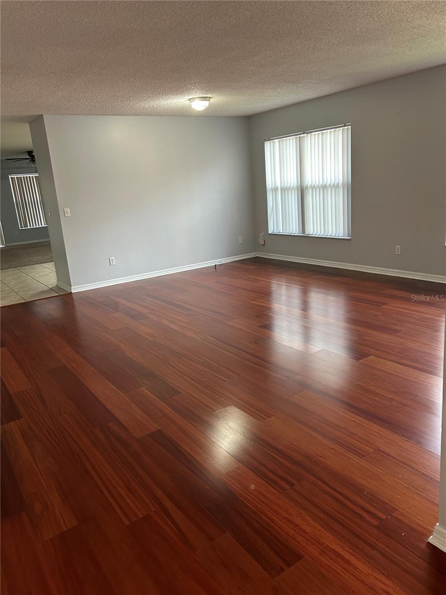 15279 SUGARGROVE WAY