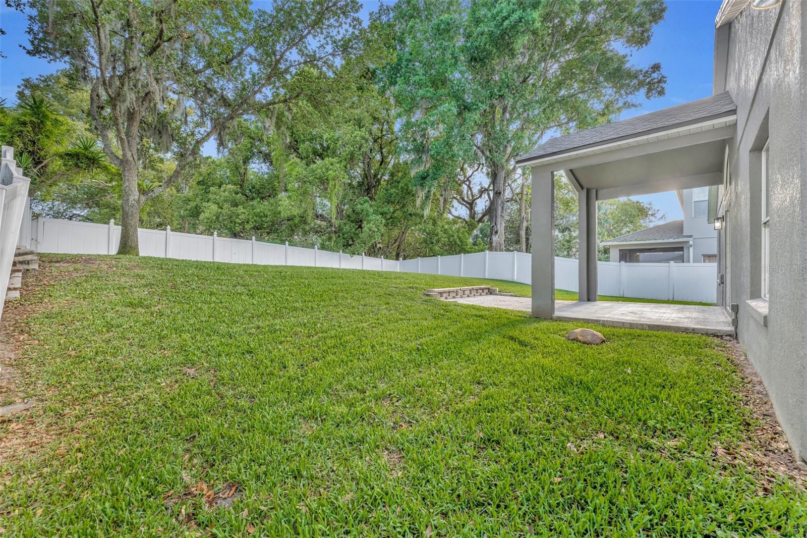 131 CALABRIA SPRINGS CV