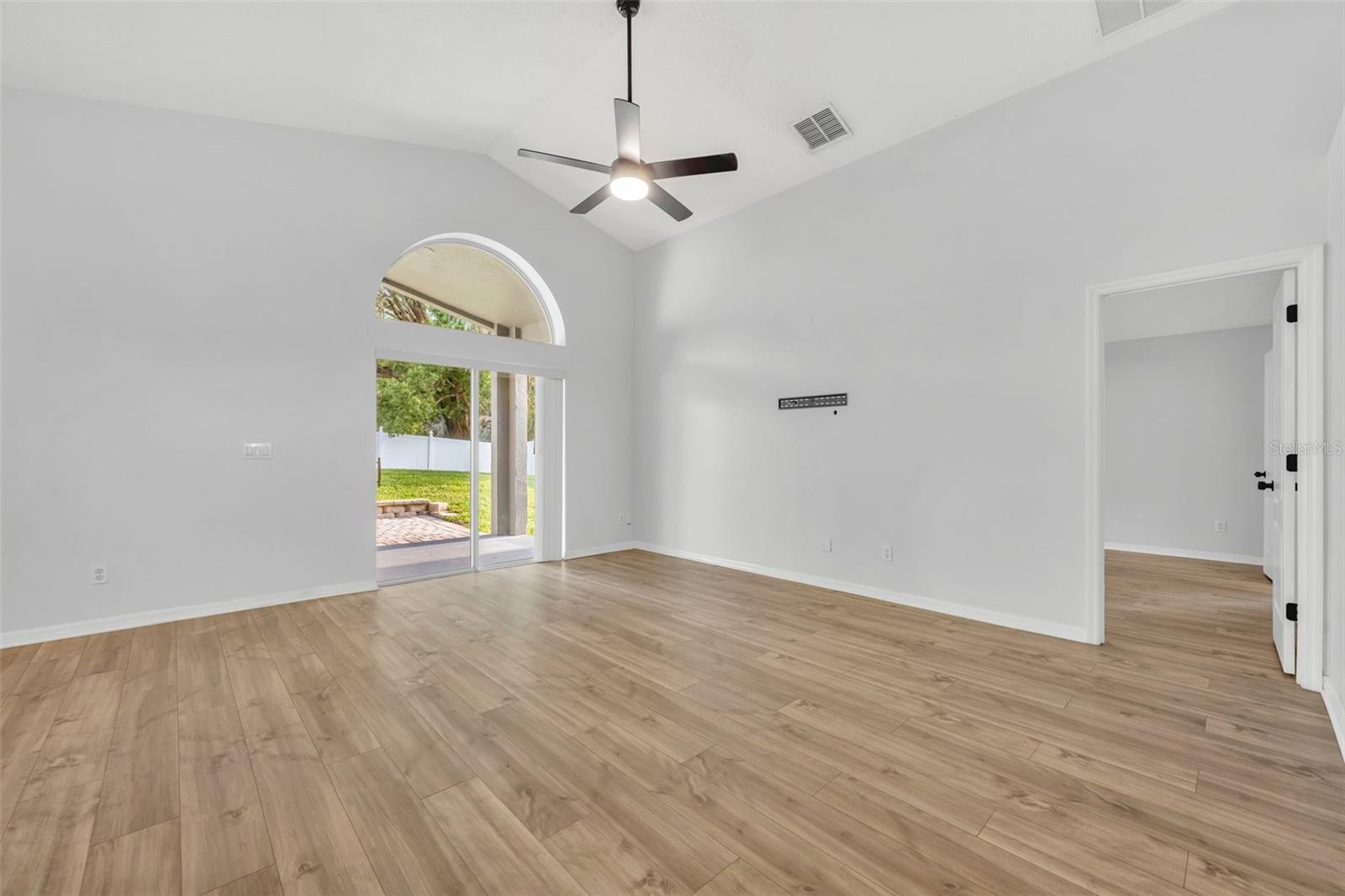 131 CALABRIA SPRINGS CV