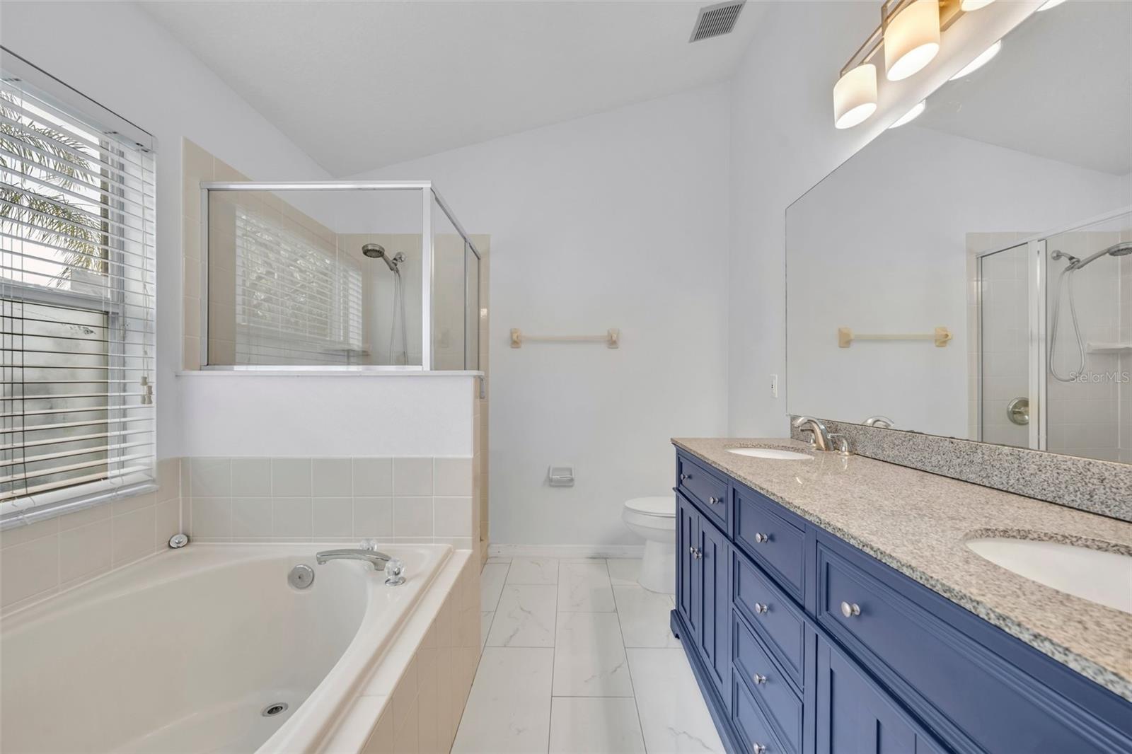 131 CALABRIA SPRINGS CV