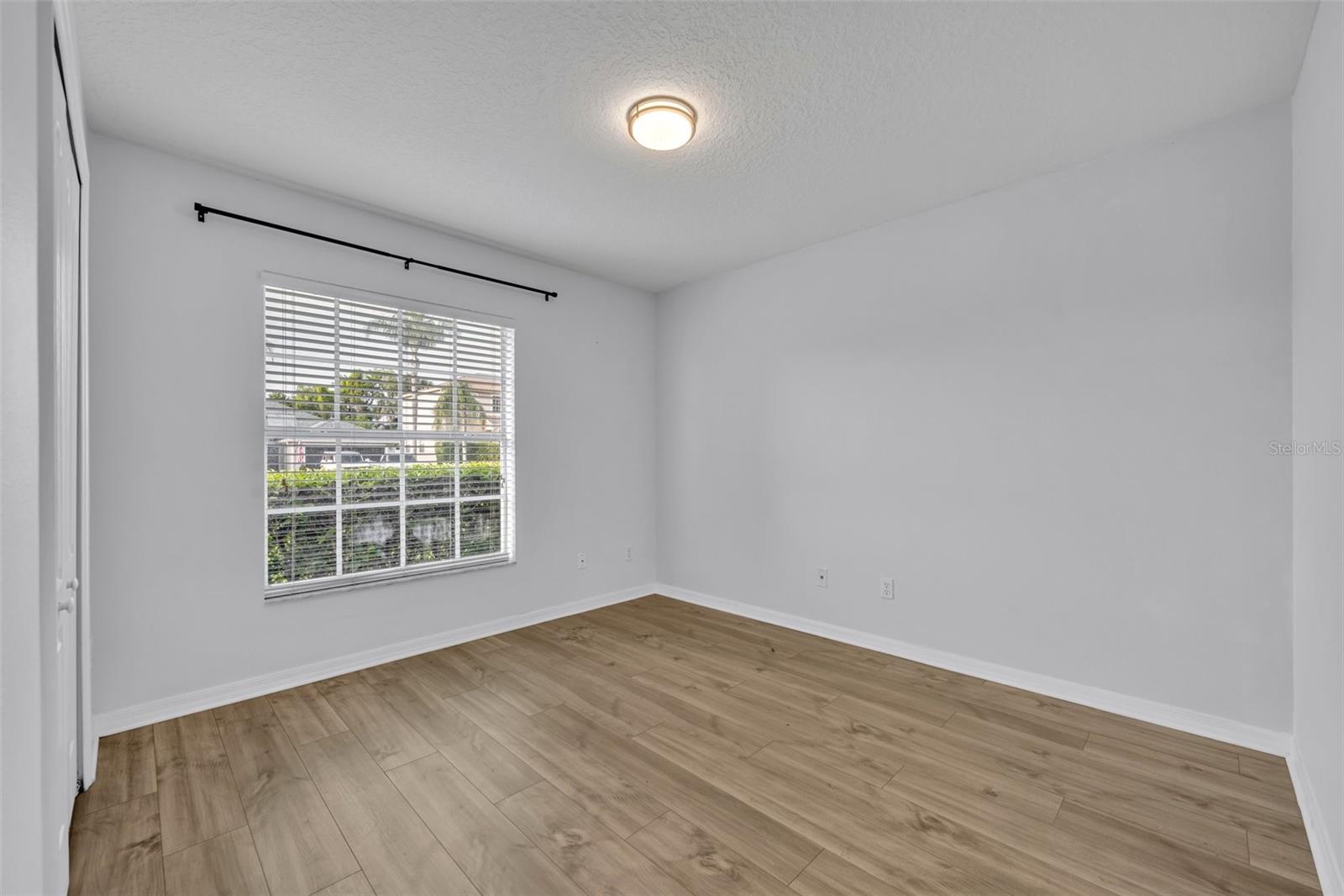 131 CALABRIA SPRINGS CV