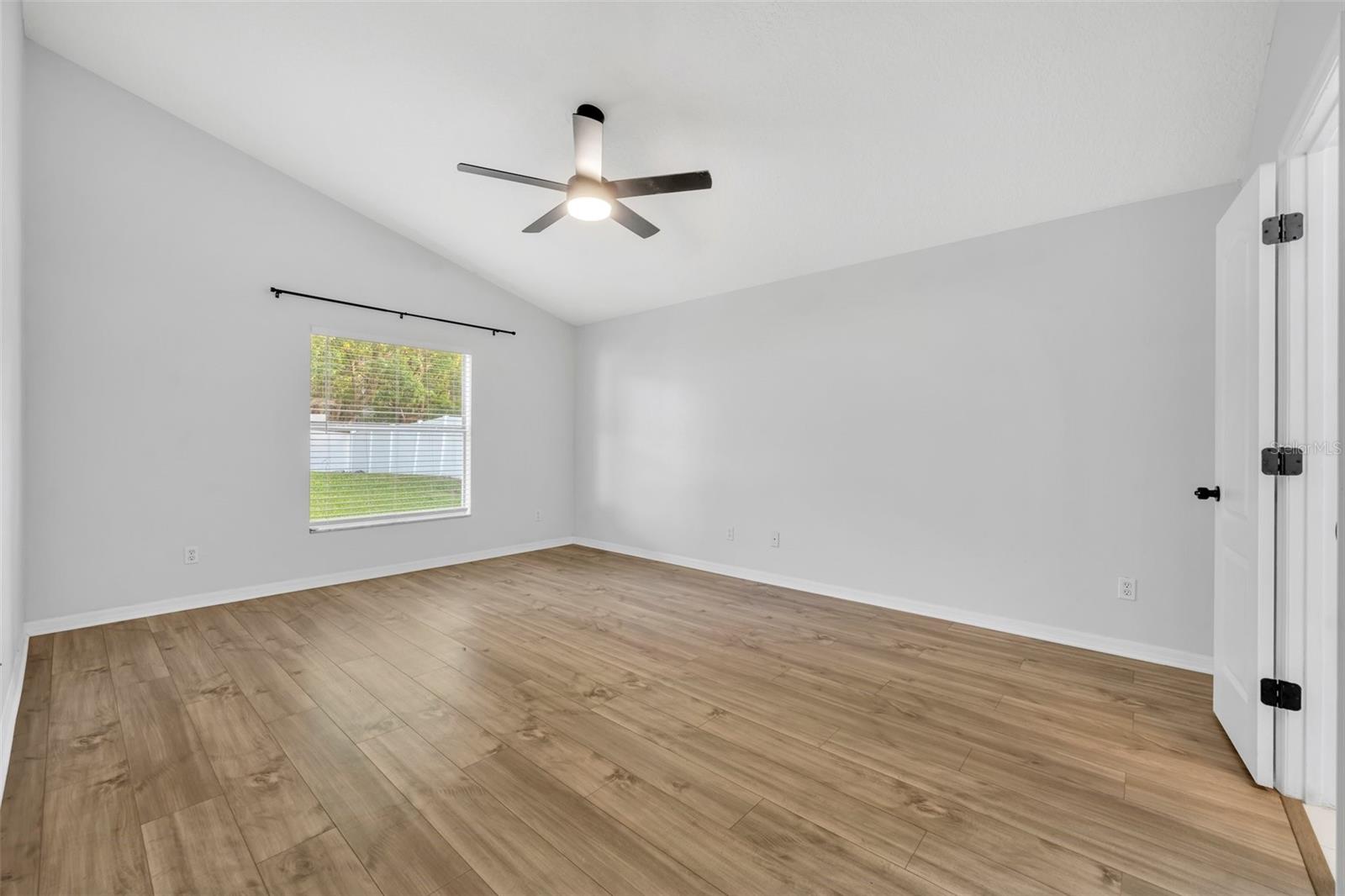 131 CALABRIA SPRINGS CV