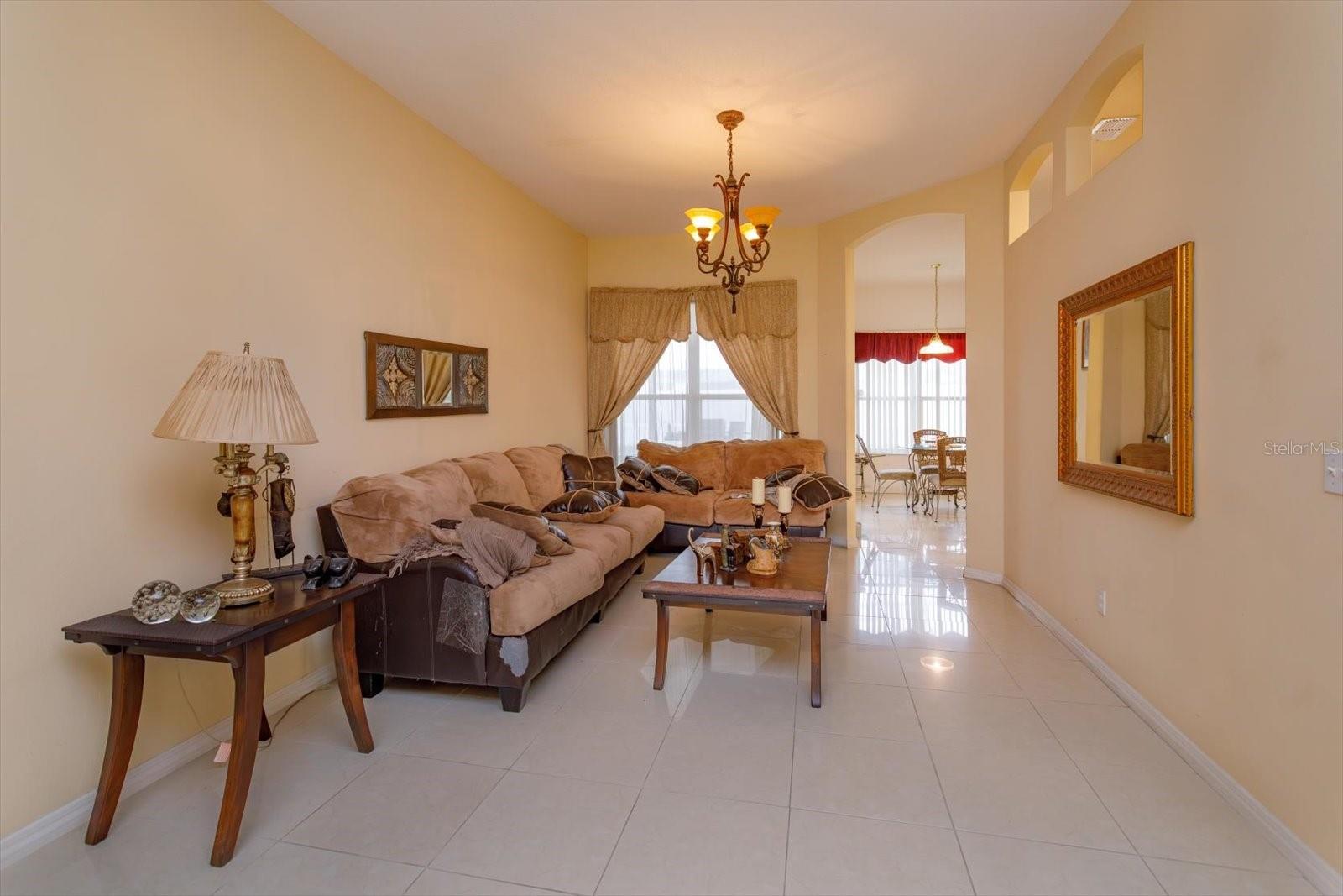 244 BALLYSHANNON DR