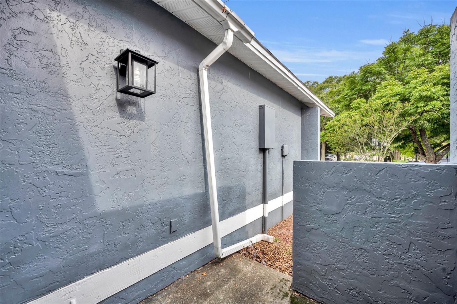 7252 HARBOR HEIGHTS CIR