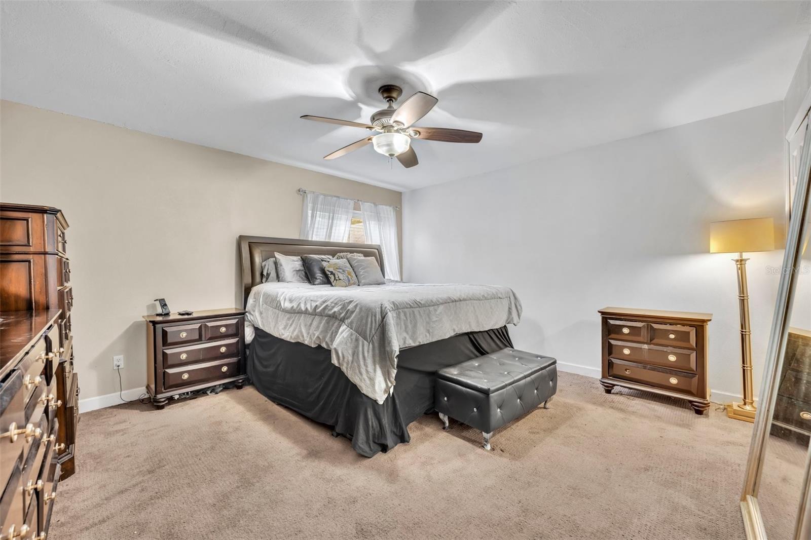 7252 HARBOR HEIGHTS CIR