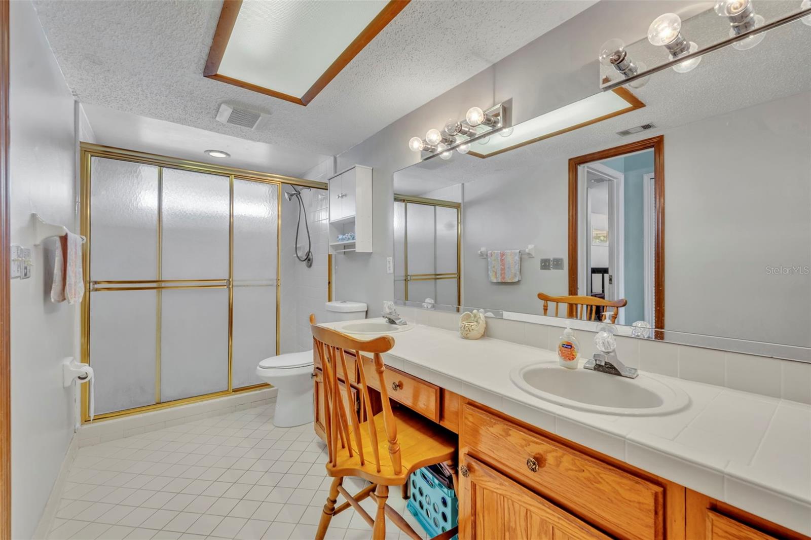 2205 WINSLOW CIR