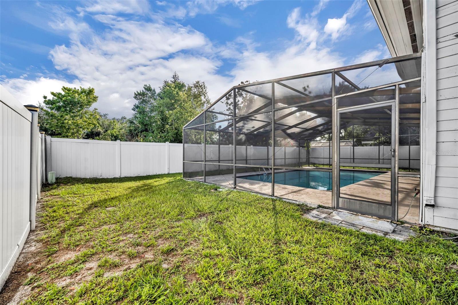 2205 WINSLOW CIR
