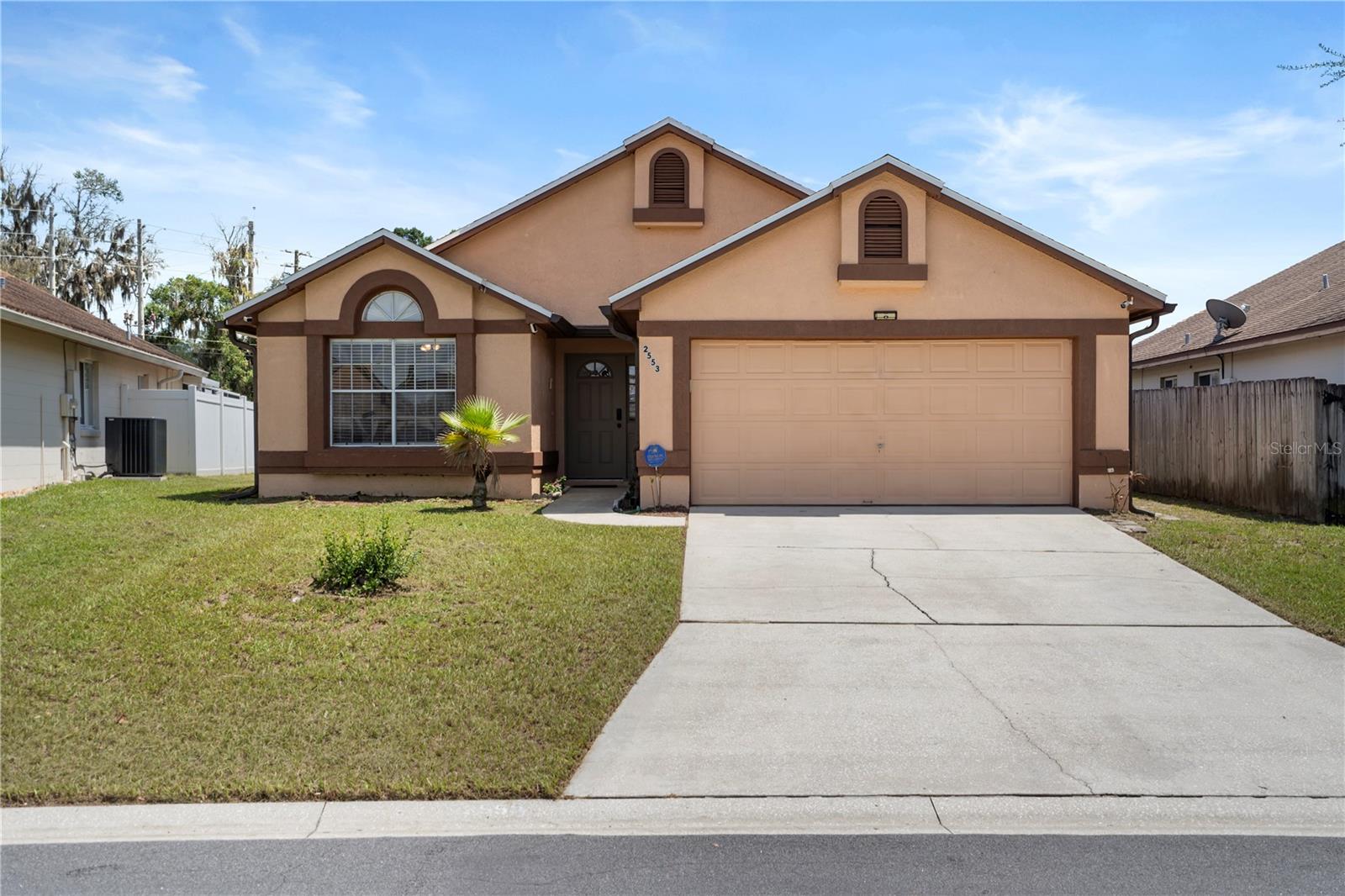 2553 MONTEGO BAY BLVD