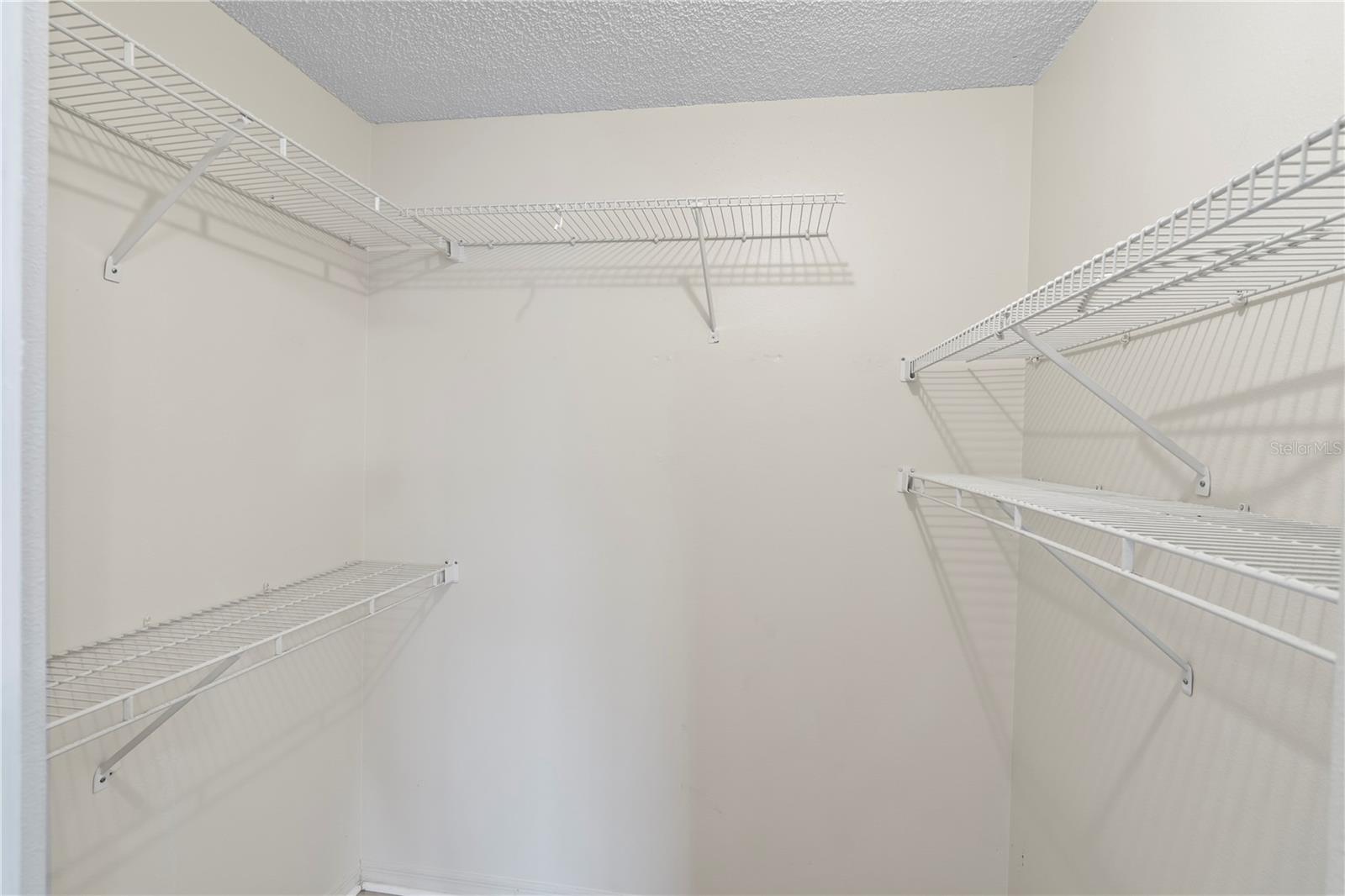 2553 MONTEGO BAY BLVD