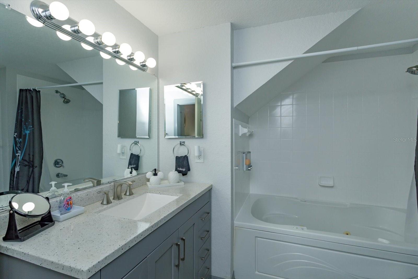 2211 SAN VITTORINO CIR #103