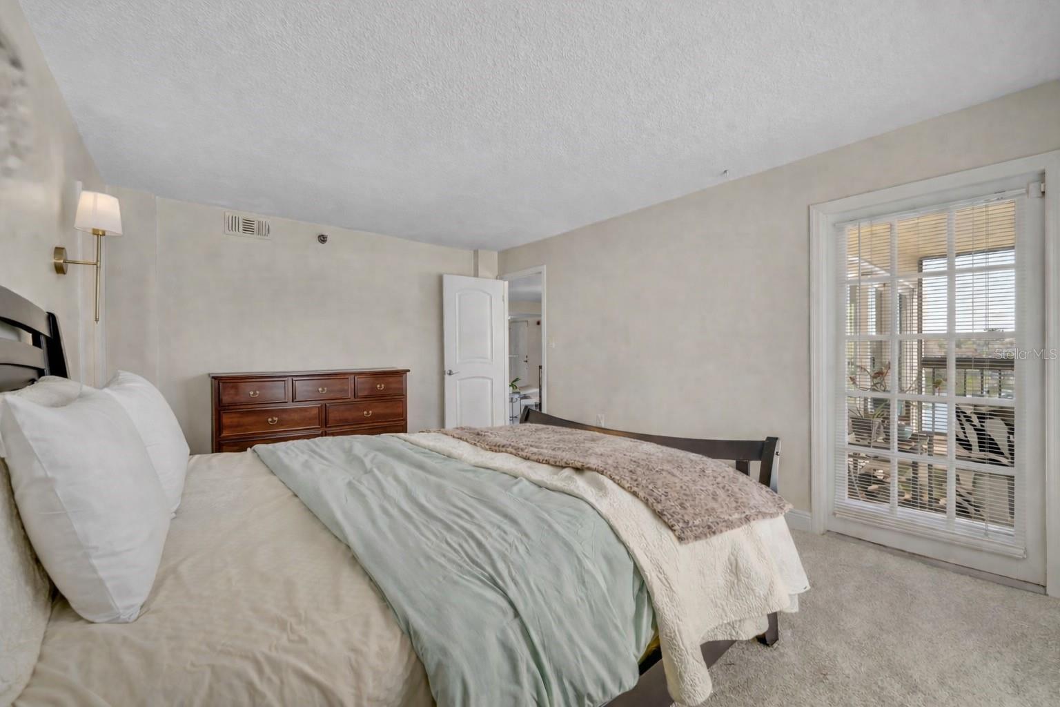 204 QUAYSIDE CIR #504