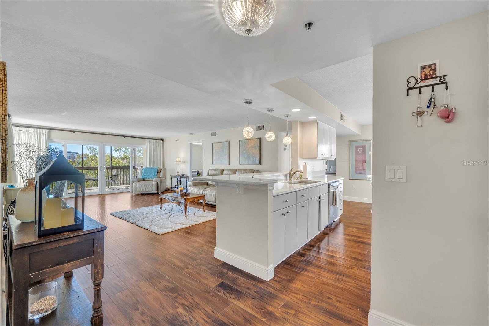 204 QUAYSIDE CIR #504