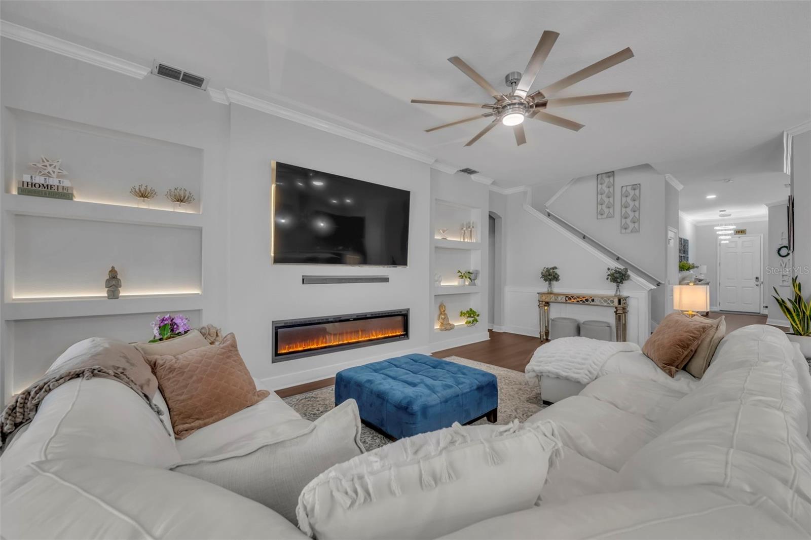 17146 GATHERING PLACE CIR